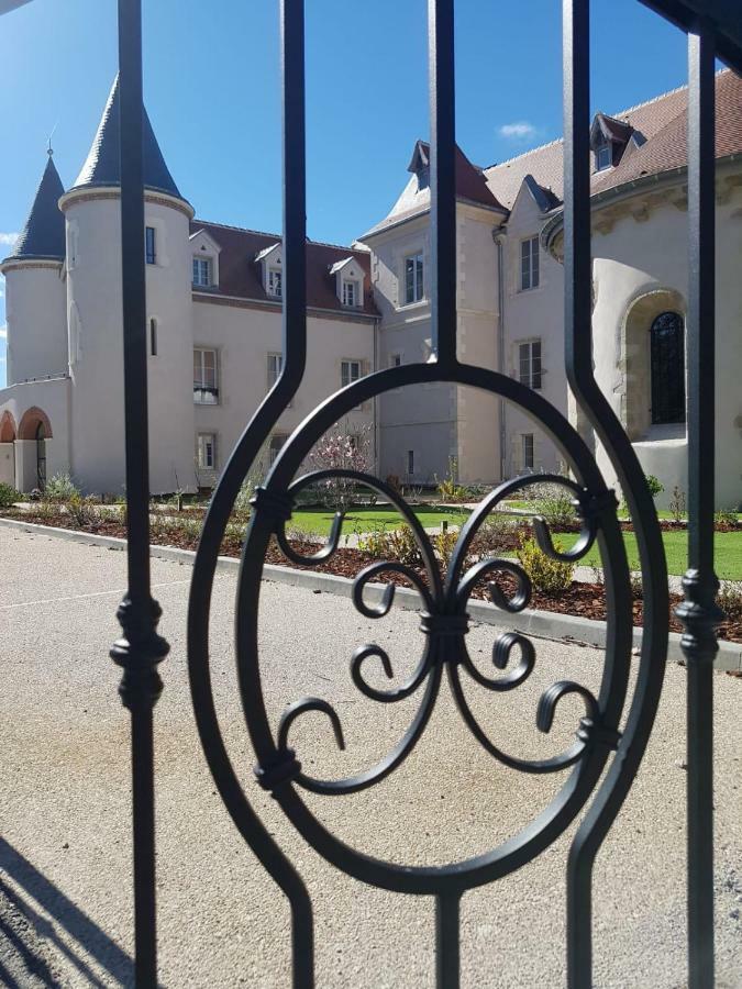 Chateau Saint-Jean, Relais & Chateaux Montlucon Ngoại thất bức ảnh